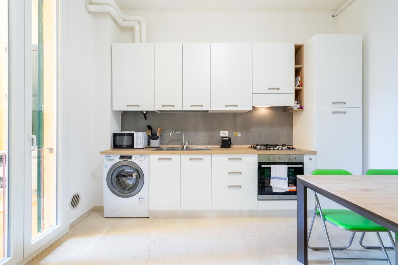 Апартаменти Housmart San Carlo 17 Болонья Екстер'єр фото
